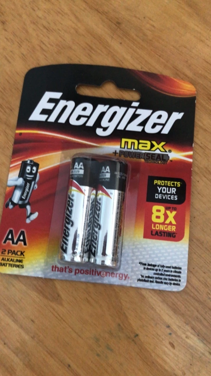 pin tiểu AA Energizer (LR6) dùng cho máy ảnh film và máy ảnh instax mini
