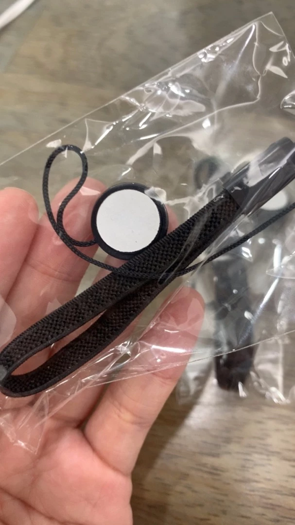 Dây chống rơi nắp lens