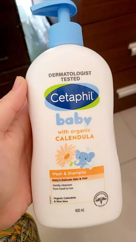 Combo 2 Sữa tắm gội dưỡng ẩm dịu lành cho bé Calendula hoa cúc hữu cơ CETAPHIL BABY W&SHAMPOO CALENDULA 400ML/chai