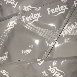 Bao cao su Hộp 30 chiếc Feelex Superthin siêu mỏng ôm sát nhiều gel hương dâu, hương nước hoa, hương vani