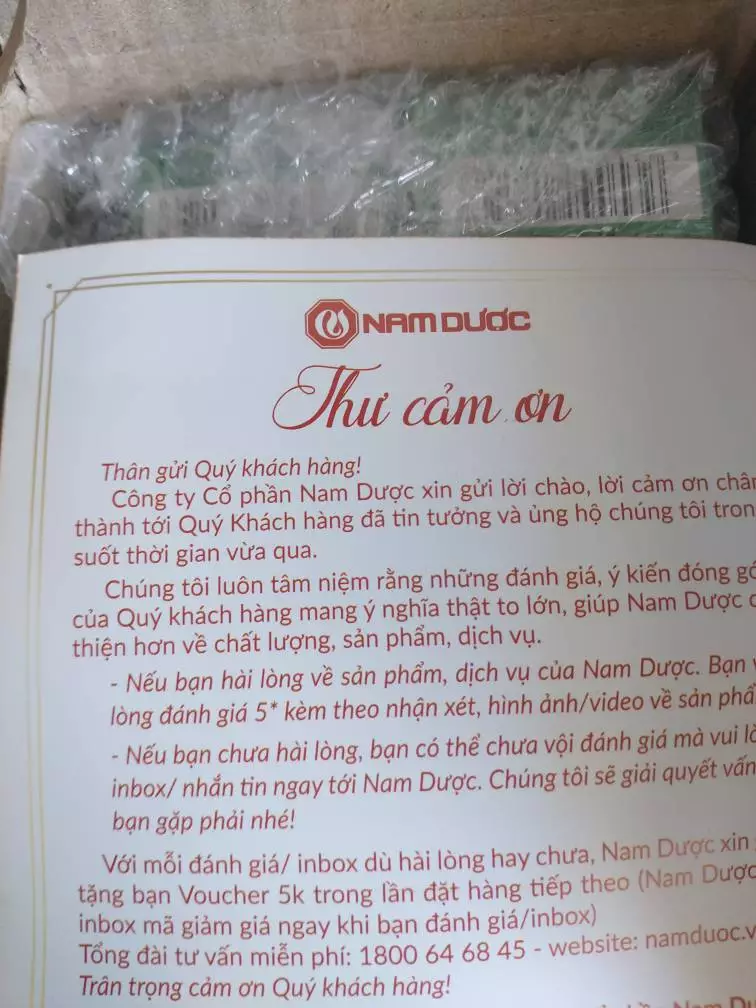 Sữa tắm gội thảo mộc Ích Nhi hương lá, chai 200ml, giúp làm sạch da và tóc trẻ