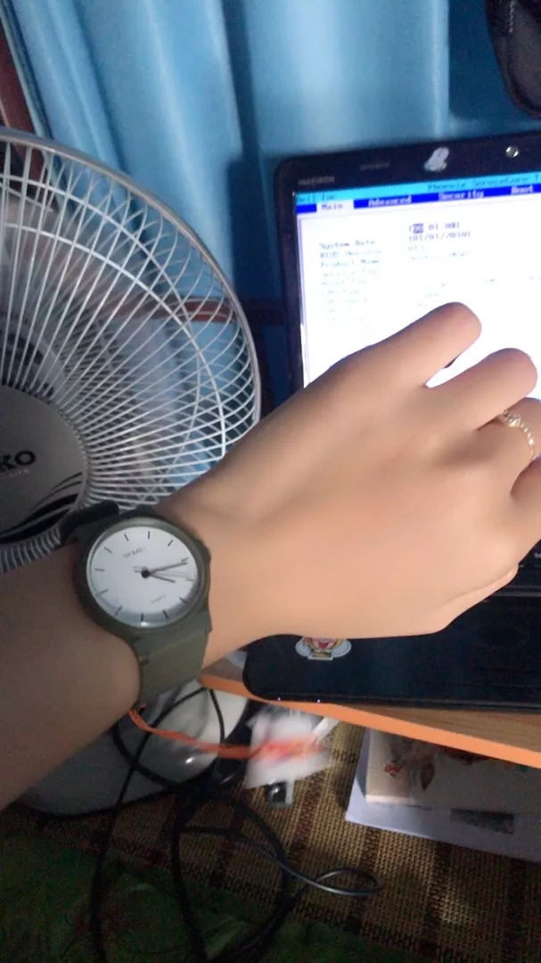 Đồng hồ thạch anh SKMEI 1419 chống nước phối dây đeo pu phong cách thể thao