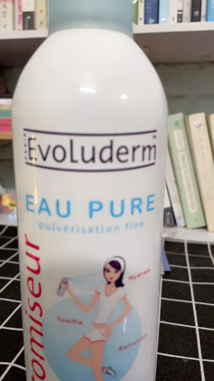Xịt Khoáng Evoluderm Atomiseur Eau Pure Dưỡng Da, Cấp Ẩm 150ML & 400ML