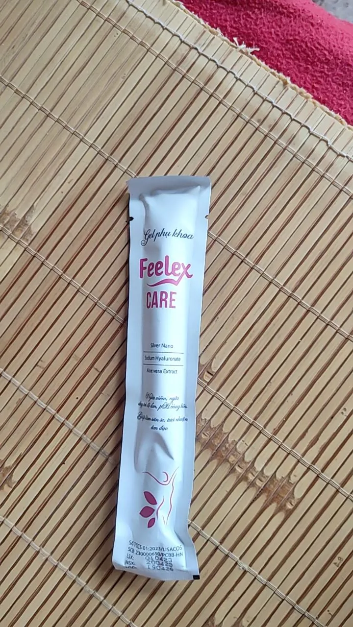 Gel phụ khoa Inner C24 Feelex Care Đa Năng dạng đũa hộp 7 chiếc, hỗ trợ cấp ẩm, cân bằng pH, làm sạch vùng kín