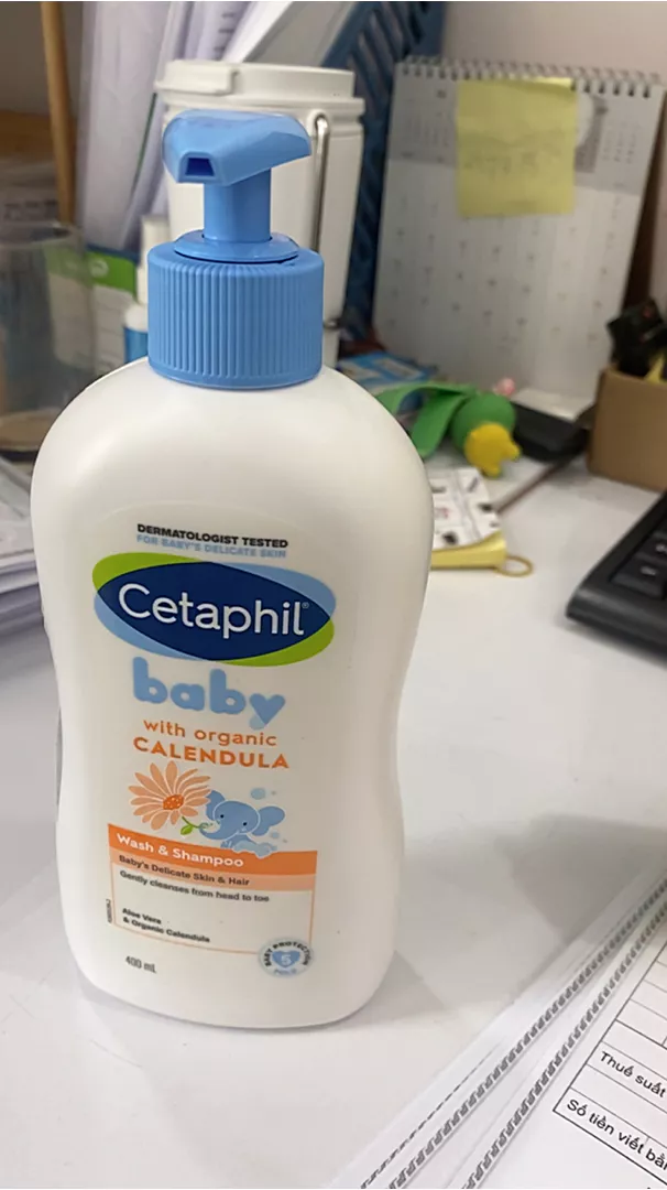 Combo 2 Sữa tắm gội dưỡng ẩm dịu lành cho bé Calendula hoa cúc hữu cơ CETAPHIL BABY W&SHAMPOO CALENDULA 400ML/chai