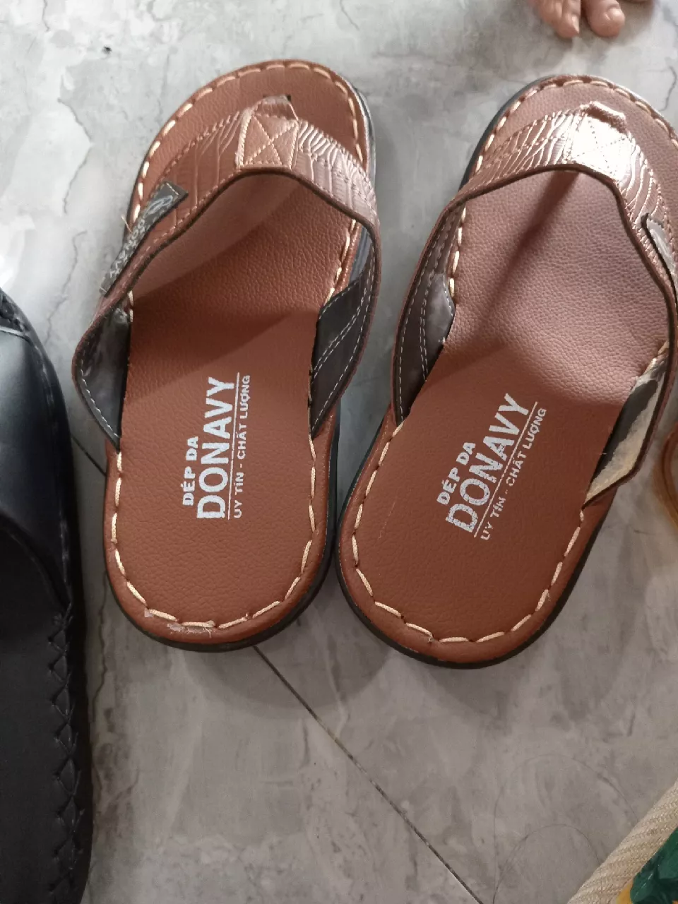 Dép Quai Ngang Nam Classic DONAVY Chính Hãng Có Size Lớn 45-46-47-48 (Size 38 đến 48) D.SPO
