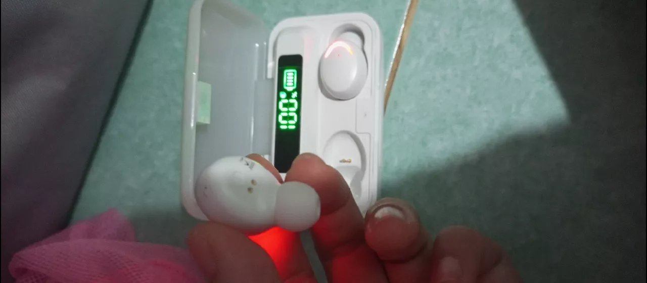 Tai nghe không dây KY8 Ultra Max bản quốc tế, cảm ứng, chống nước IPX7 - Audio365