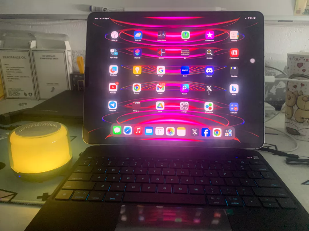 【bảo hành một năm】GOOJODOQ Bao da máy tính bảng bàn phím không dây thích hợp cho iPad Air 4 5 6/ Pro 11 2018-2022 /Gen10 10.9/ Air11 Air13 2024-2025