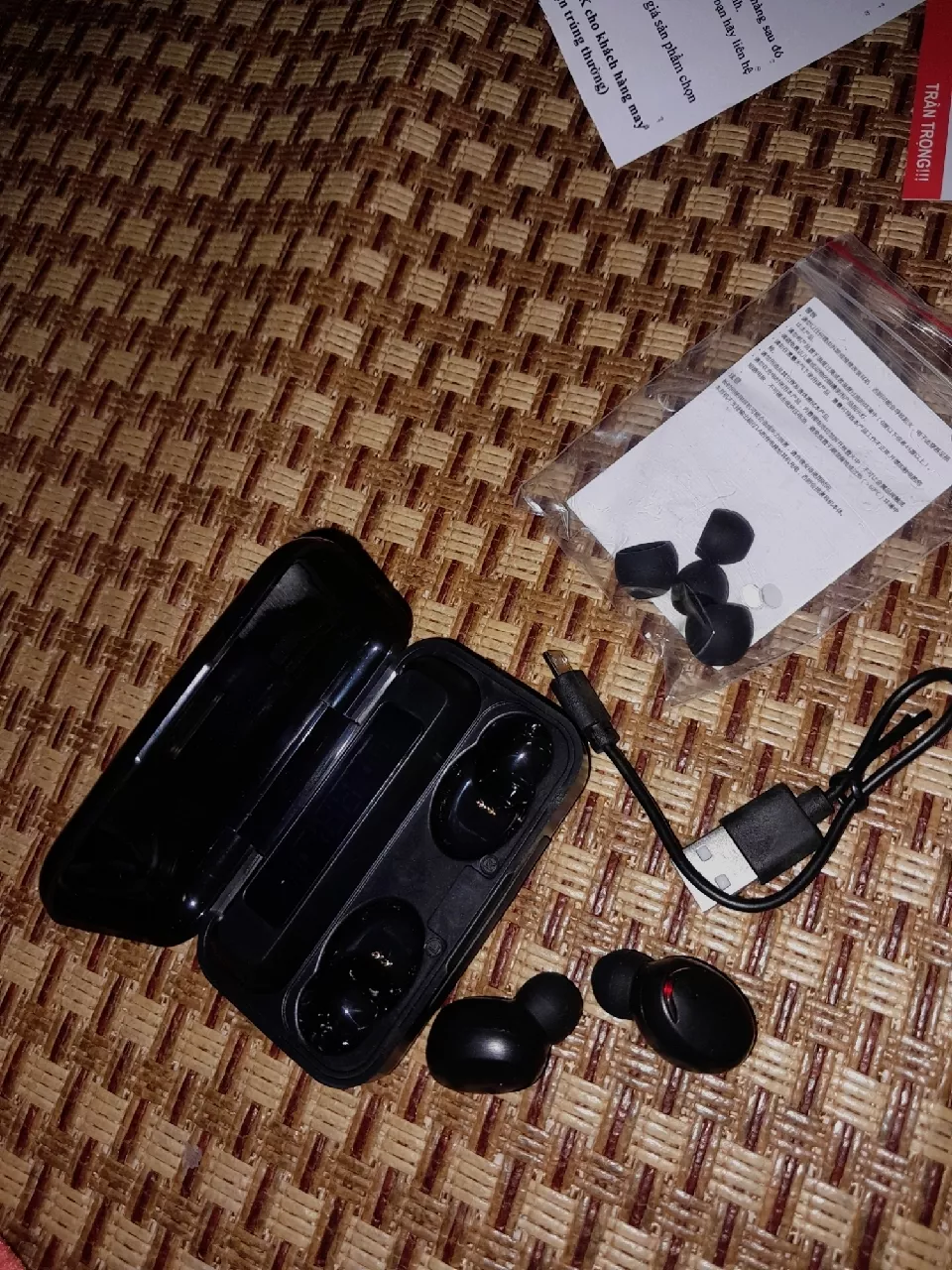 Tai nghe không dây KY8 Ultra Max bản quốc tế, cảm ứng, chống nước IPX7 - Audio365