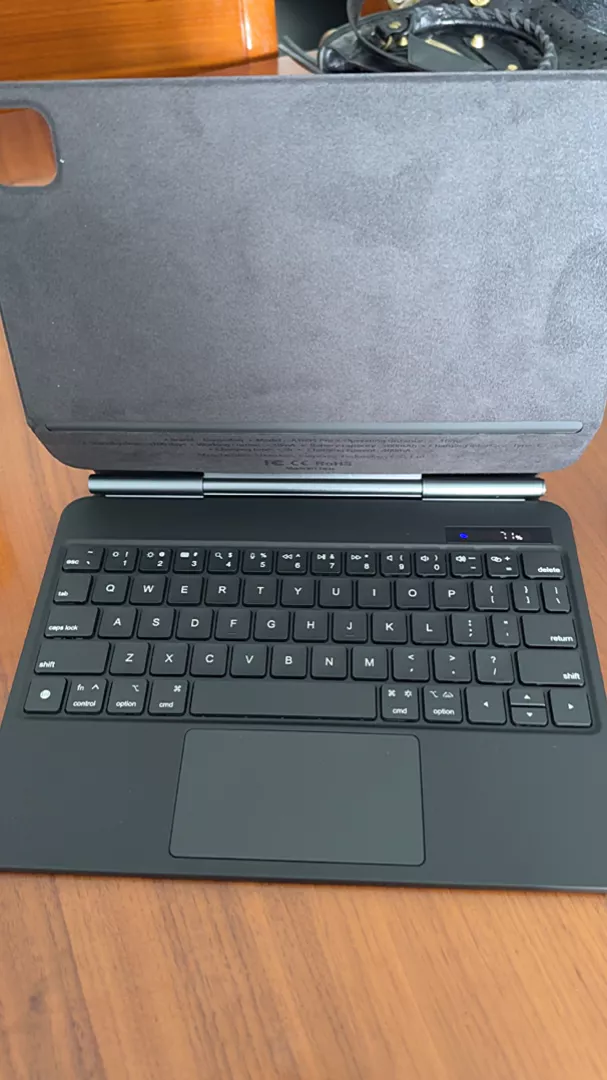 【bảo hành một năm】GOOJODOQ Bao da máy tính bảng bàn phím không dây thích hợp cho iPad Air 4 5 6/ Pro 11 2018-2022 /Gen10 10.9/ Air11 Air13 2024-2025