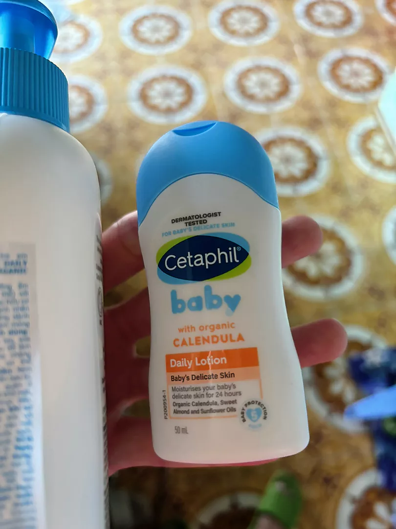 Sữa dưỡng ẩm dịu lành cho bé CETAPHIL BABY LOTION WITH ORGANIC CALENDULA 400ML