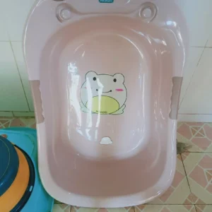 THAU TĂM CHO BÉ SƠ SINH