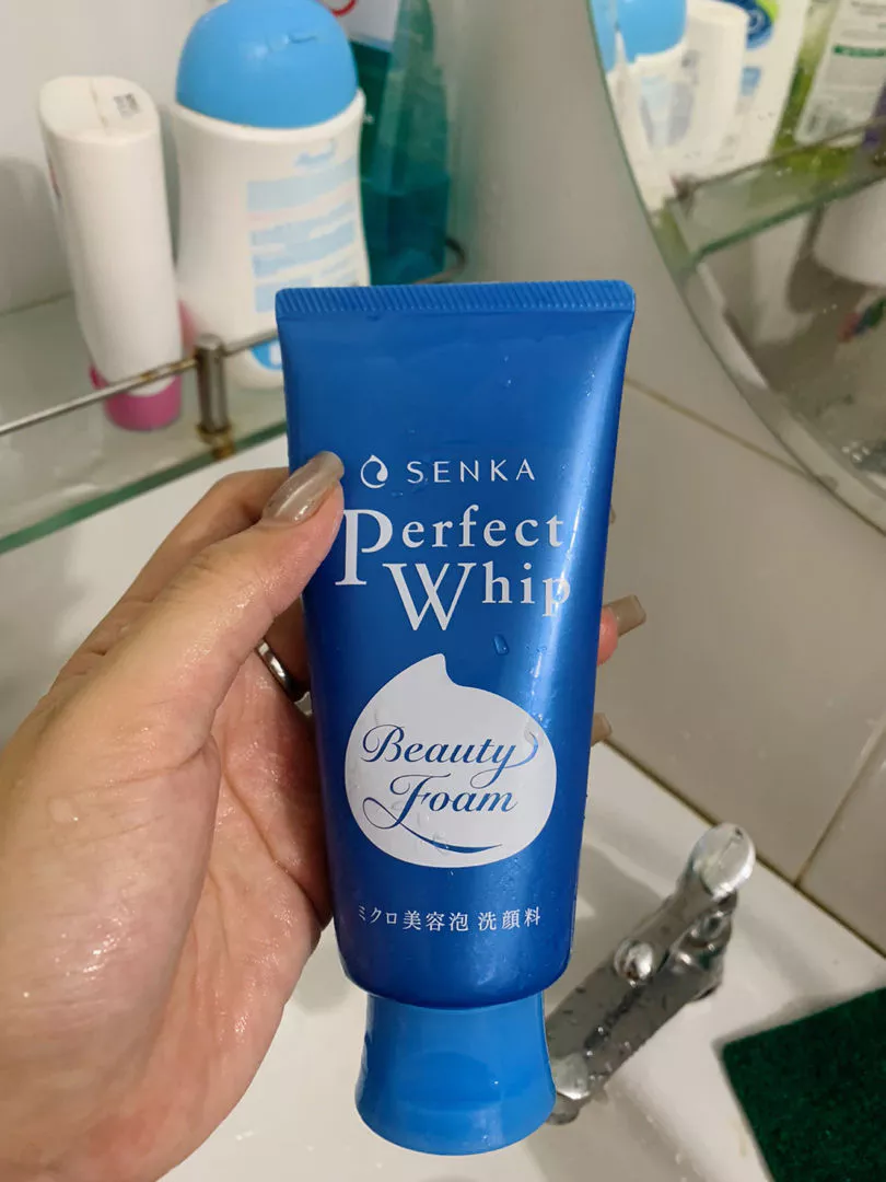 Sữa rửa mặt Senka Perfect Whip 120G