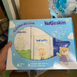 Combo Dự Sinh New - Đón bé chào đời Tặng kèm kem chàm sữa (Nước tắm gội + Kem dịu da + Kem dưỡng ẩm)