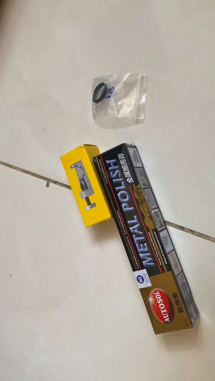 Dụng cụ tháo mắt dây đồng hồ (công cụ cắt mắt đồng hồ, loại 1, cứng cáp, kim loại + 3 đầu thay)