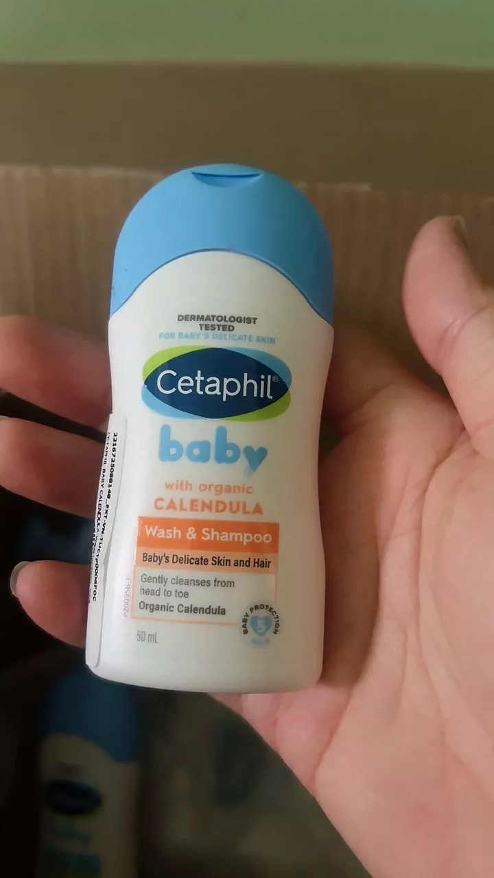 Combo 2 Sữa tắm gội dịu lành cho bé Cetaphil Baby Gentle Wash & Shampoo 400ml/chai