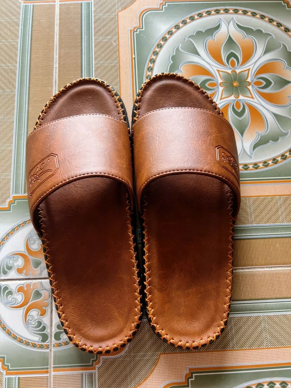 Dép Nam Quai Da Cao Cấp Bản Quai Khâu Liền Đế, Logo Bò RừNg Đế Cao Su Dẻo