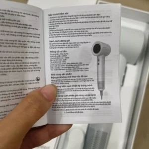 【Bảo hành một năm】GOOJODOQ Máy sấy tóc tốc độ cao có màn hình hiển thị công suất LED 3 tốc độ gió bốn phút để sấy khô Thích hợp cho du lịch và sử dụng tại nhà