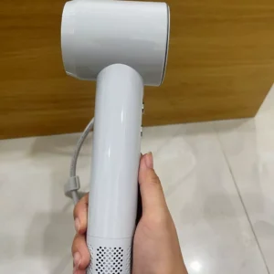 【Bảo hành một năm】GOOJODOQ Máy sấy tóc tốc độ cao có màn hình hiển thị công suất LED 3 tốc độ gió bốn phút để sấy khô Thích hợp cho du lịch và sử dụng tại nhà