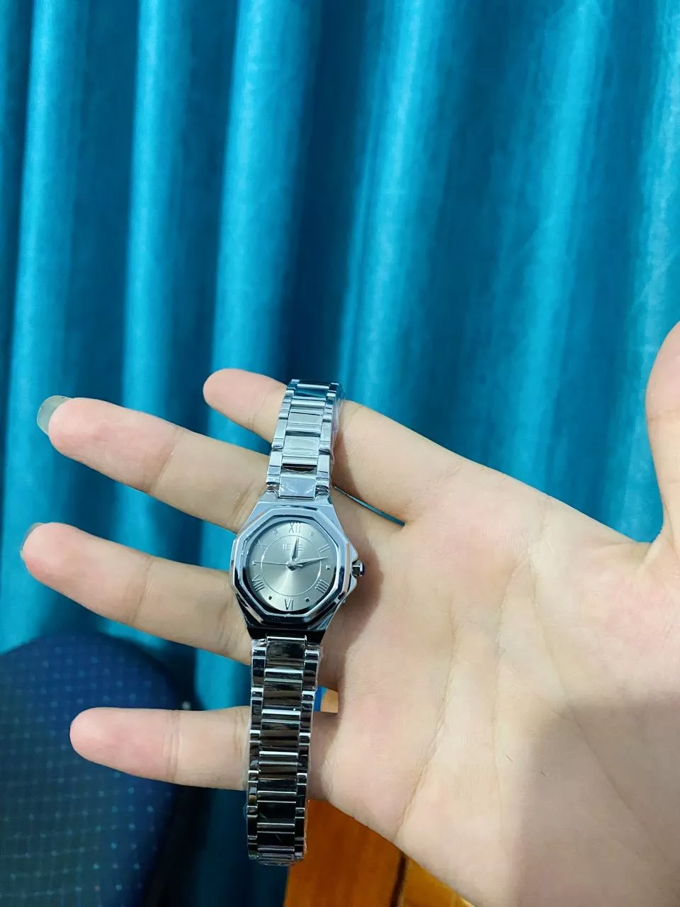 Đồng hồ nữ IEKE chính hãng size 26mm Dây thép không gỉ Mặt số La Mã tặng dụng cụ tháo mắt đi kèm