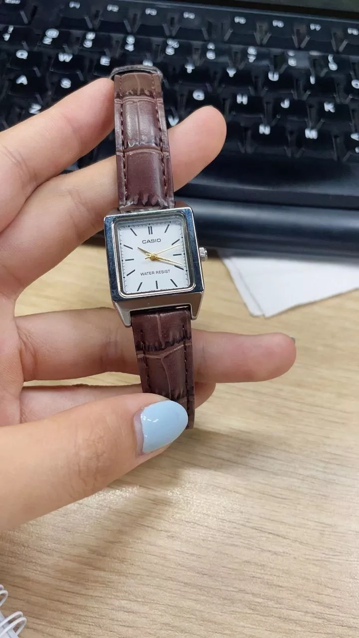 Đồng Hồ Casio Nữ Series LTP-V007 Sang Trọng Thanh Lịch Mặt Kính Khoáng 22mm Dây Da Kháng Nước Chính Hãng