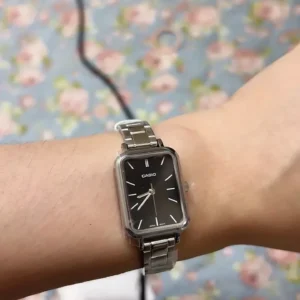 Đồng Hồ Nữ Casio LTP-V009 Dây Kim Loại Mặt Chữ Nhật Kính Khoáng Chống Nước