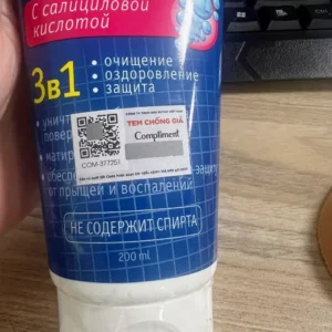 Sữa Rửa Mặt Compliment No Problem ngăn ngừa mụn sạch sâu 200ml