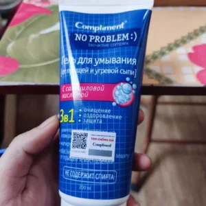 Sữa Rửa Mặt Compliment No Problem ngăn ngừa mụn sạch sâu 200ml