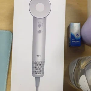 【Bảo hành một năm】GOOJODOQ Máy sấy tóc tốc độ cao có màn hình hiển thị công suất LED 3 tốc độ gió bốn phút để sấy khô Thích hợp cho du lịch và sử dụng tại nhà