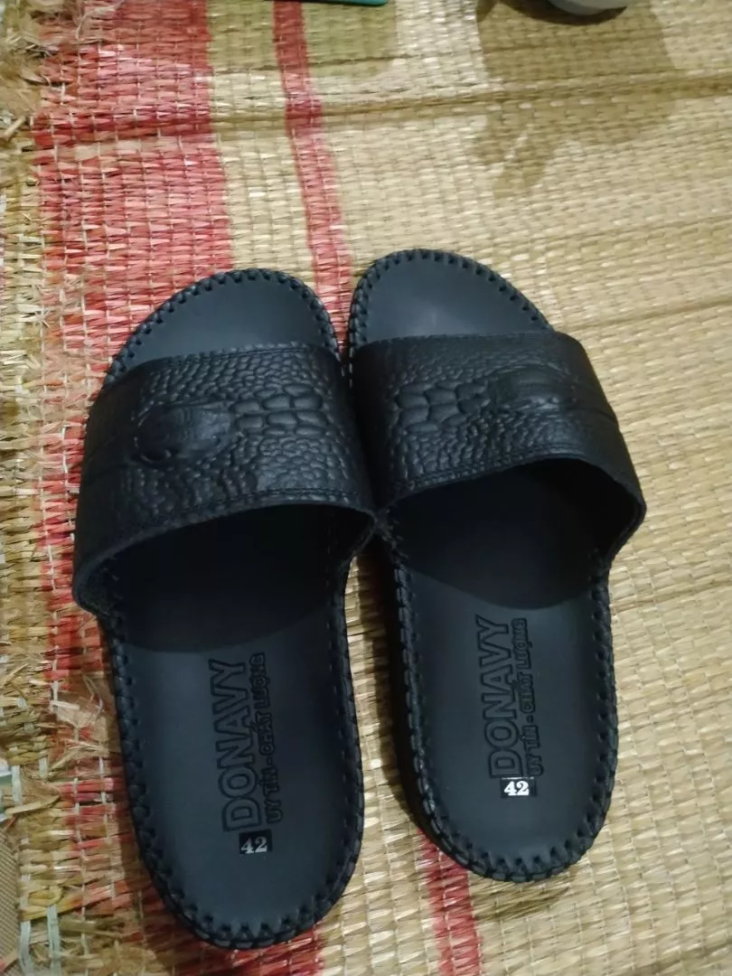 Dép Quai Ngang Nam Da Bò 100% DONAVY Cao Cấp, Dập Quai Cá Sấu Fashion D.CSL