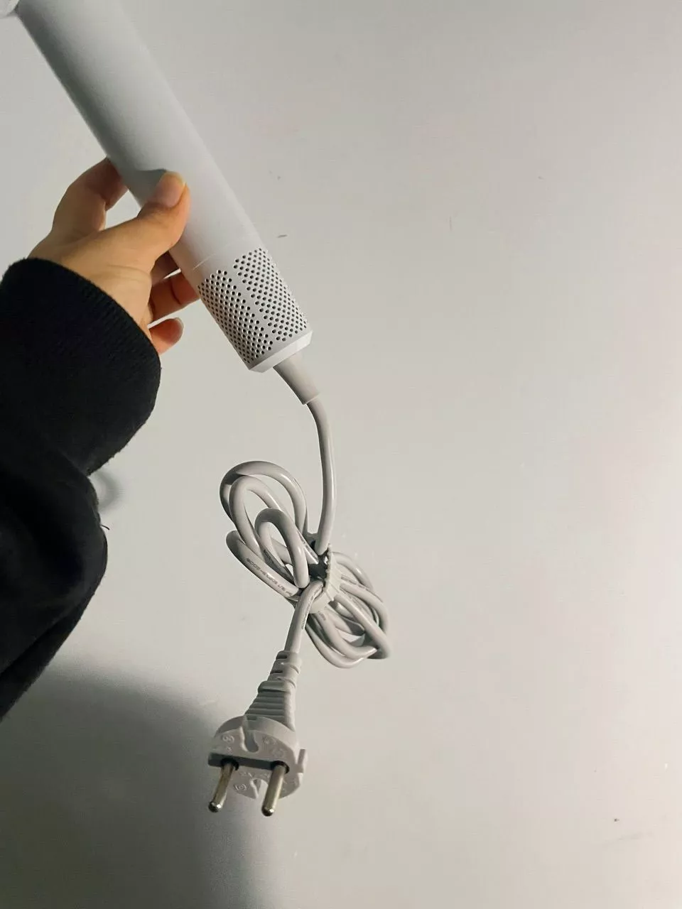 【Bảo hành một năm】GOOJODOQ Máy sấy tóc tốc độ cao có màn hình hiển thị công suất LED 3 tốc độ gió bốn phút để sấy khô Thích hợp cho du lịch và sử dụng tại nhà
