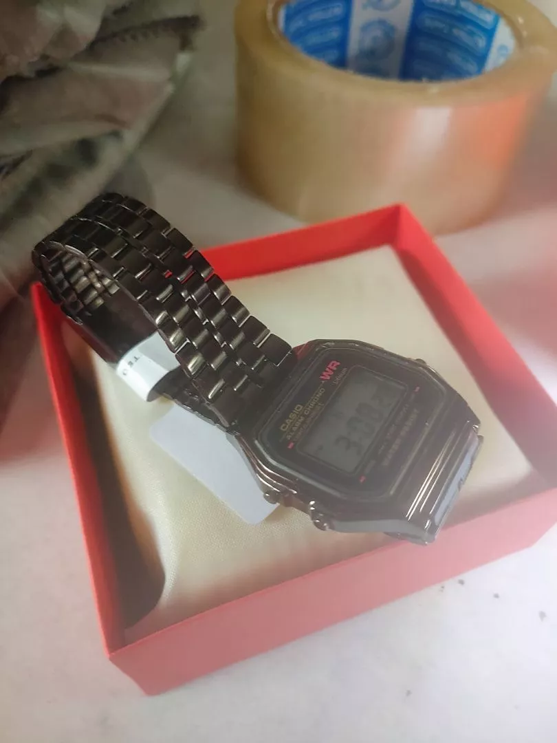 Đồng Hồ WRO6 Thời Trang Cặp Đôi Nam Nữ, Nhiều Màu + Mẫu Unisex Năng Động, Dây Thép Bền Không Gỉ