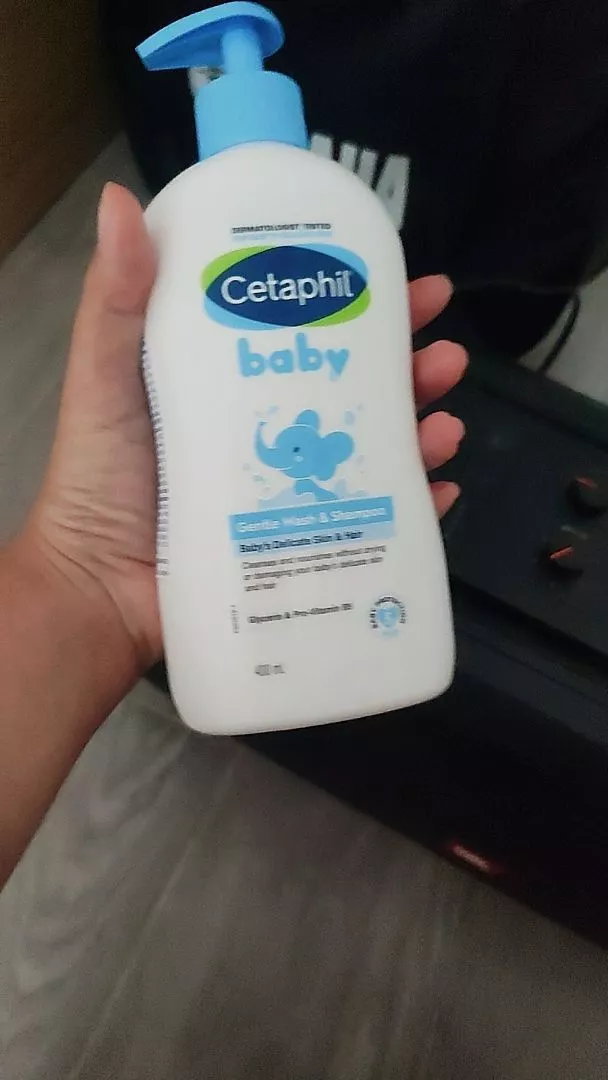 Sữa Tắm Và Gội Trẻ Em Cetaphil Baby Gentle Dịu Nhẹ Cho Làn Da Em Bé 400ml