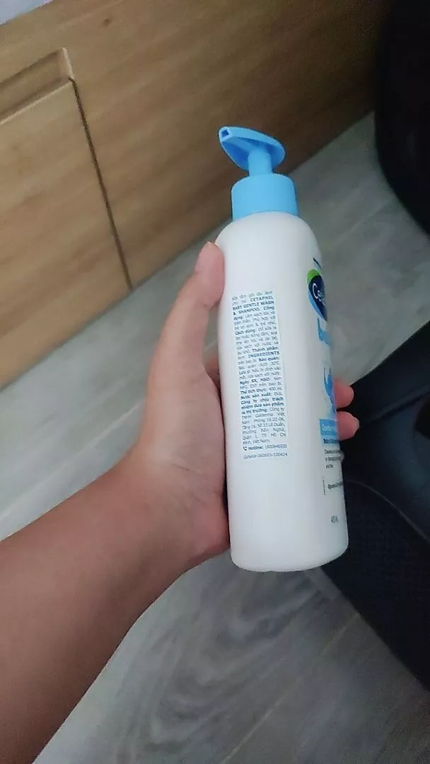 Sữa Tắm Và Gội Trẻ Em Cetaphil Baby Gentle Dịu Nhẹ Cho Làn Da Em Bé 400ml