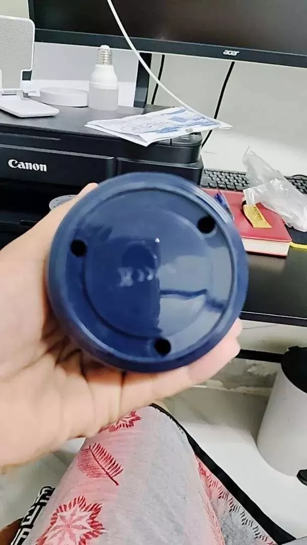 Cốc ép trái cây cầm tay nhỏ gọn, hoàn toàn tự động, đa chức năng, lý tưởng cho học sinh, dễ sử dụng