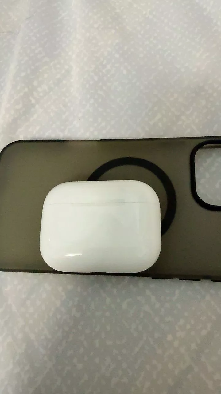 Tai nghe Apple AirPods Pro 3