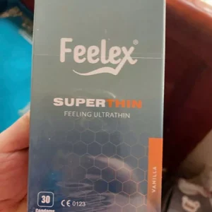 Bao cao su Hộp 30 chiếc Feelex Superthin siêu mỏng ôm sát nhiều gel hương dâu, hương nước hoa, hương vani