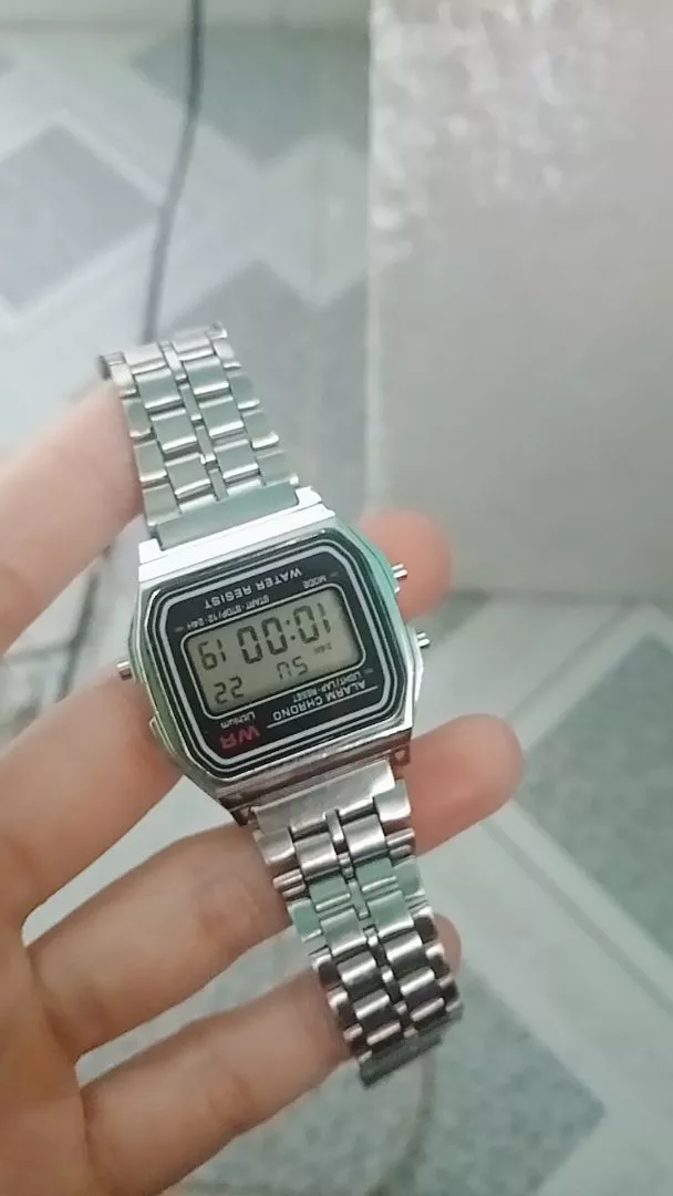 Đồng hồ nam nữ sinh viên LED Đồng hồ điện tử Dây thép phong cách Harajuku Đồng hồ LED đa chức năng thời trang