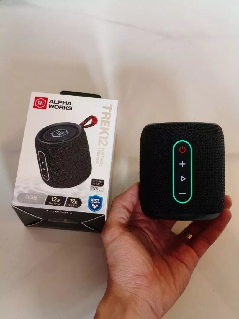 Loa Di Động Alpha Works TREK 12