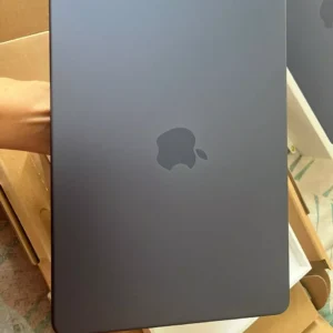Máy Tính Xách Tay Apple MacBook Neo, 512GB
