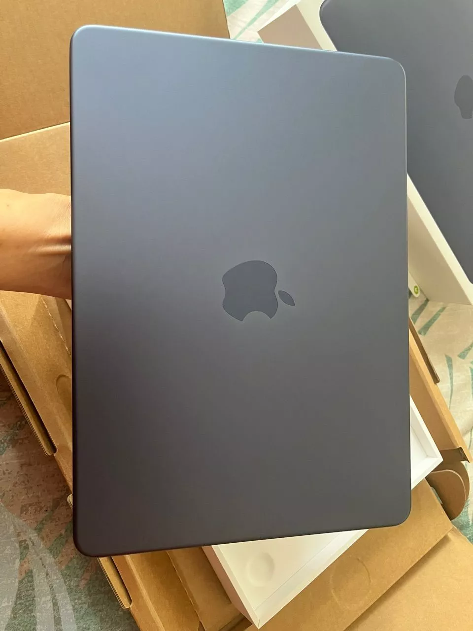 Máy Tính Xách Tay Apple MacBook Neo, 512GB