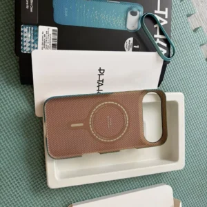 [iPhone Air] Ốp lưng cao cấp Pitaka Ultra-Slim tích hợp sạc không dây bảo vệ toàn diện