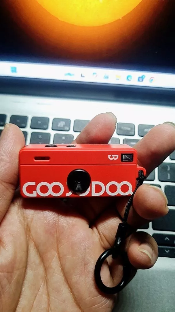 Goojodoq Camera Móc Khóa Ngón Tay - Máy Ảnh Mini 720P, CCD Retro, Quà Tặng Học Sinh Độc Đáo