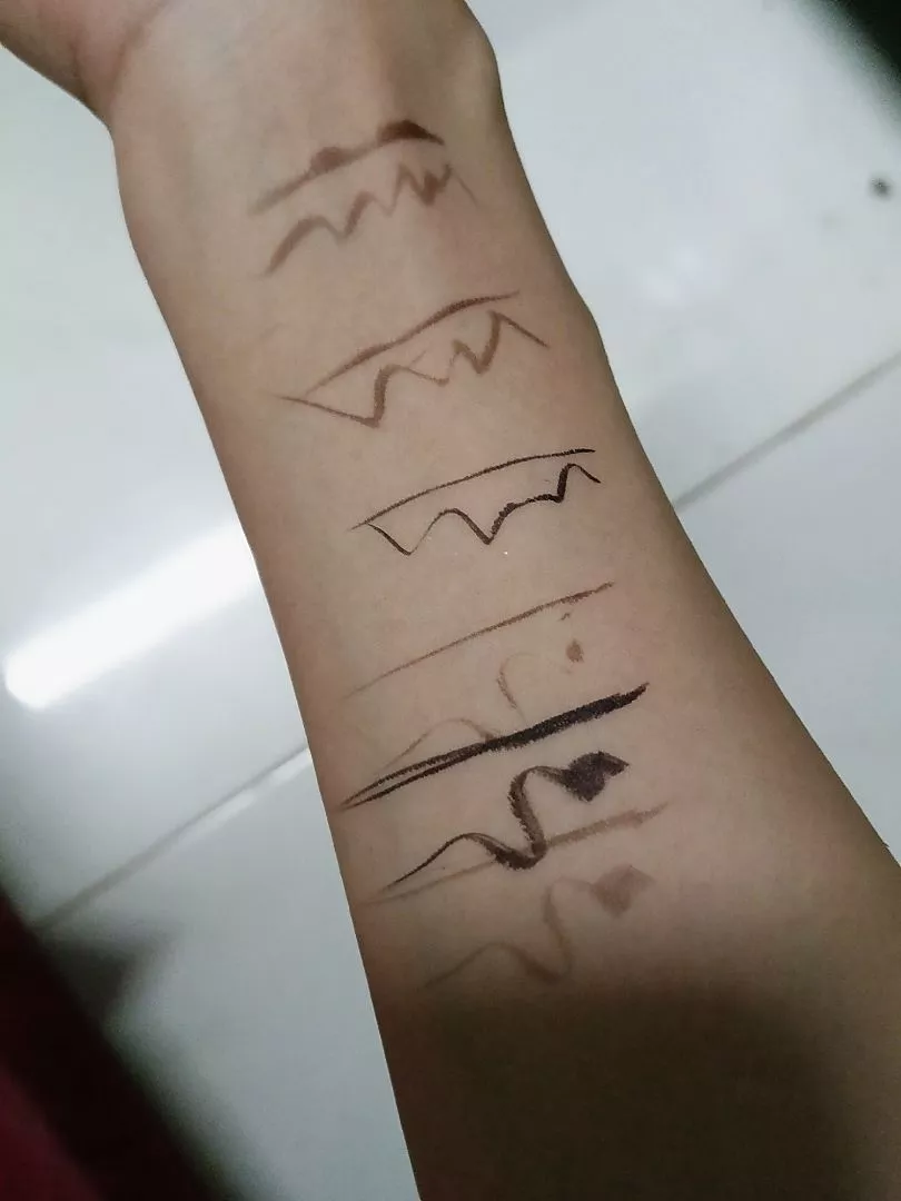 Bút kẻ mắt Chống thấm nước, chống mồ hôi và không nhòe, lâu trôi đường kẻ siêu mịn dành cho nữ
