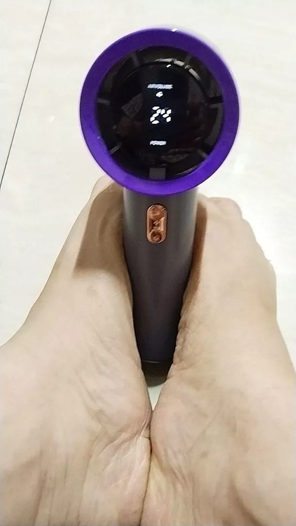 Quạt mini cầm tay 4000 mAh di động có thể sạc gió mạnh 199 tốc độ turbo phản lực