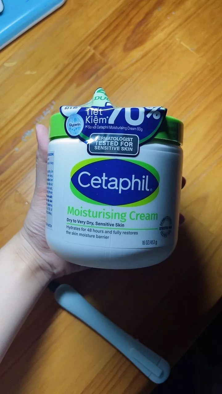 Kem Dưỡng Ẩm Cetaphil Moisturising Cream 453G & 50G