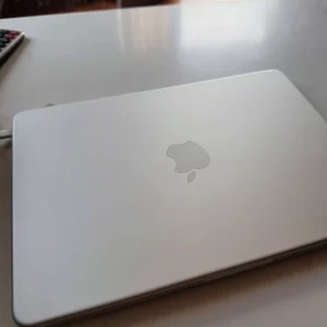 Máy Tính Xách Tay Apple MacBook Neo, 512GB