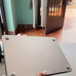 Máy Tính Xách Tay Apple MacBook Neo, 512GB