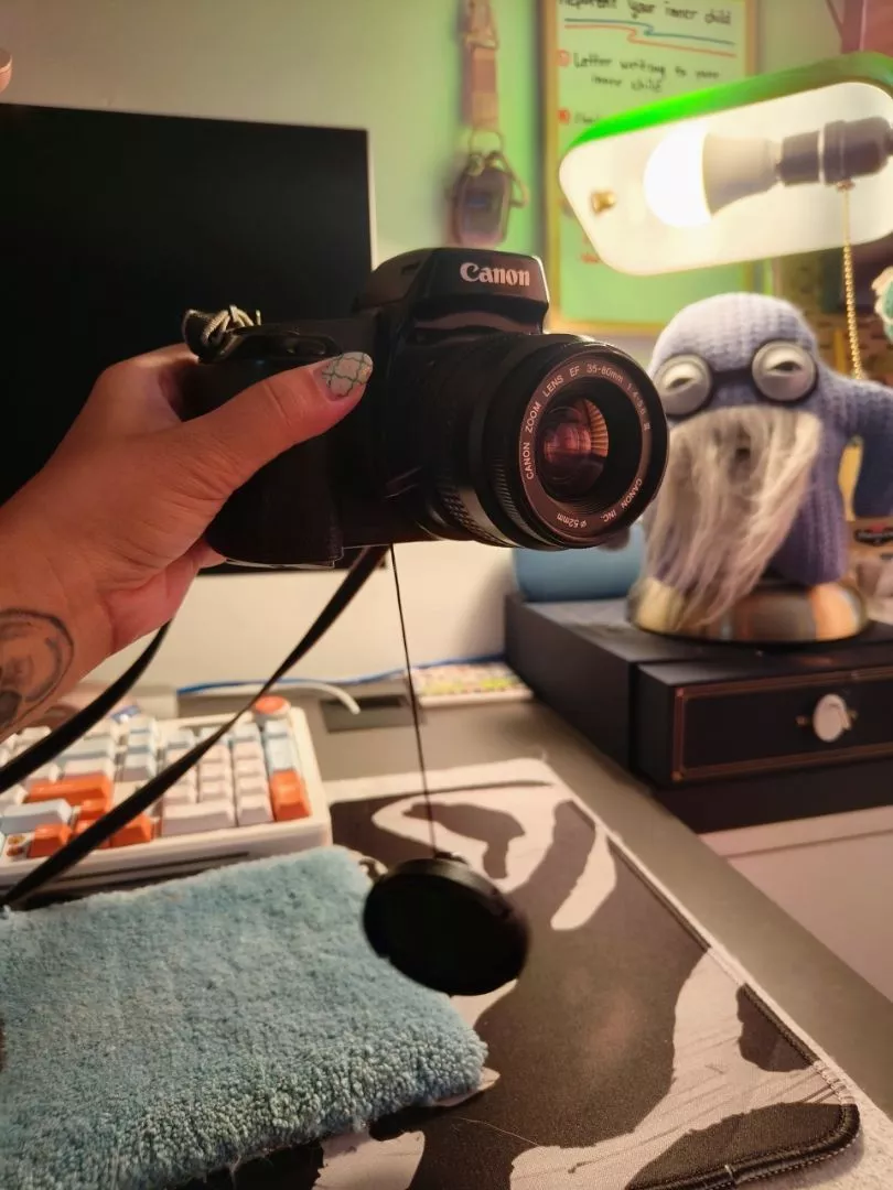 Dây chống rơi nắp lens