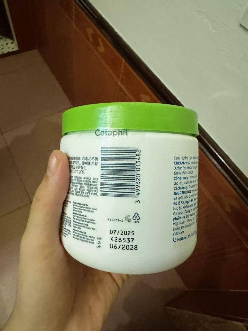 Kem Dưỡng Ẩm Cetaphil Moisturising Cream 453G & 50G
